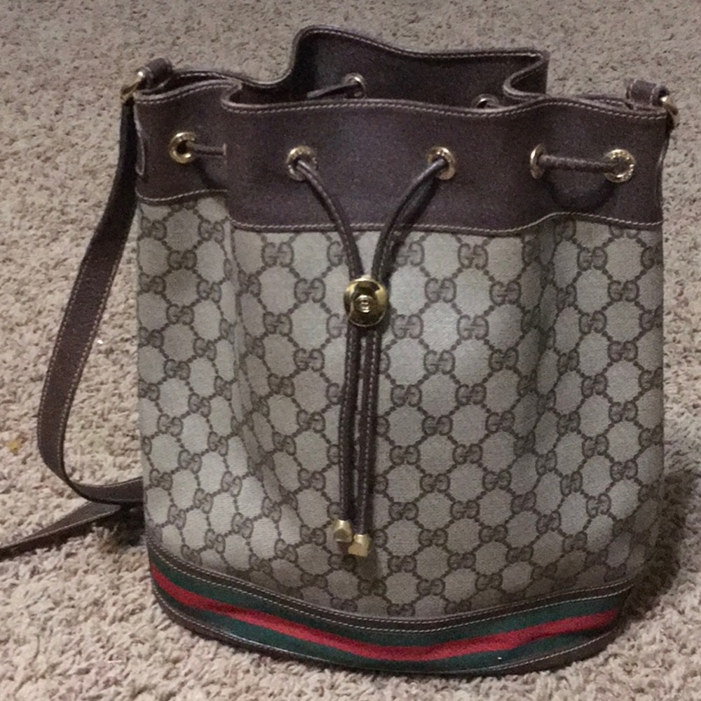 ❤️SOLD❤️Gucci Ophidia GG Bucket bag